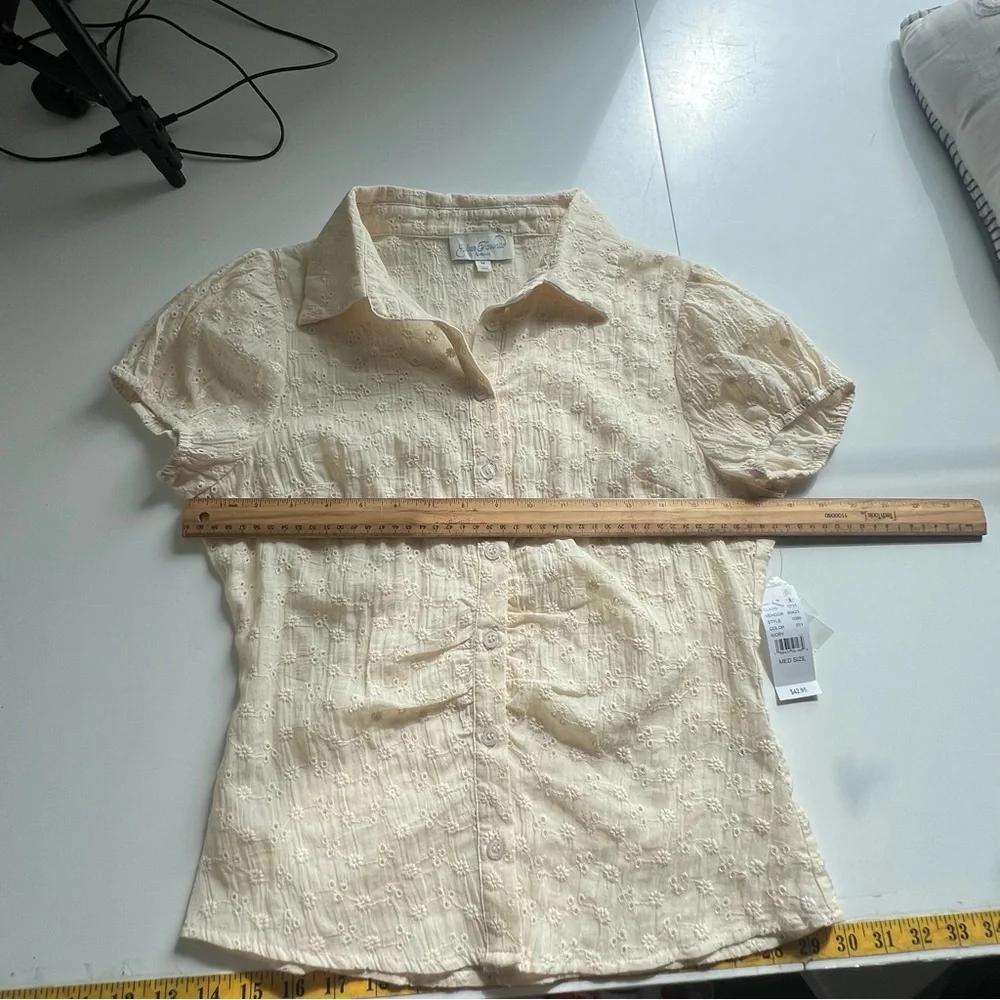 Your Favorite Magnolia Eyelet Short Sleeve Button Shirt Cream Size M NWT
